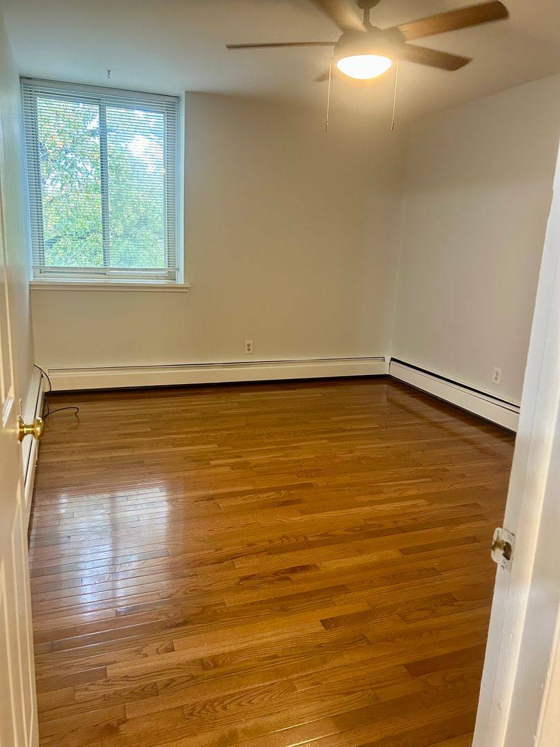 Apartment for rent at 119-125 Perrin St, Ypsilanti, MI 48197