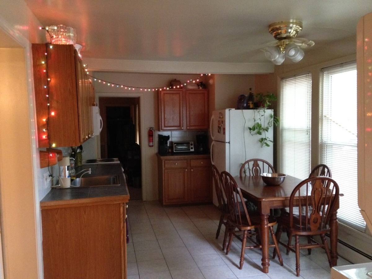 Apartment for rent at 121 N Normal, Ypsilanti, MI 48197