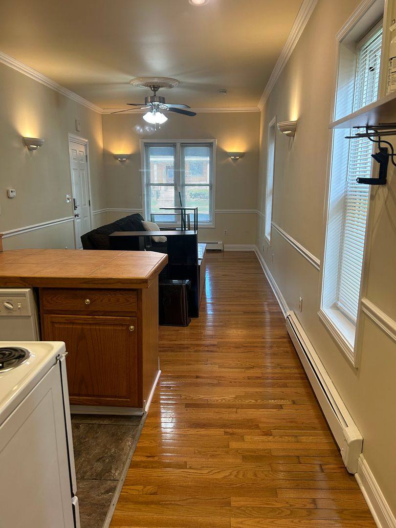 Apartment for rent at 124 College Place, Ypsilanti, MI 48197