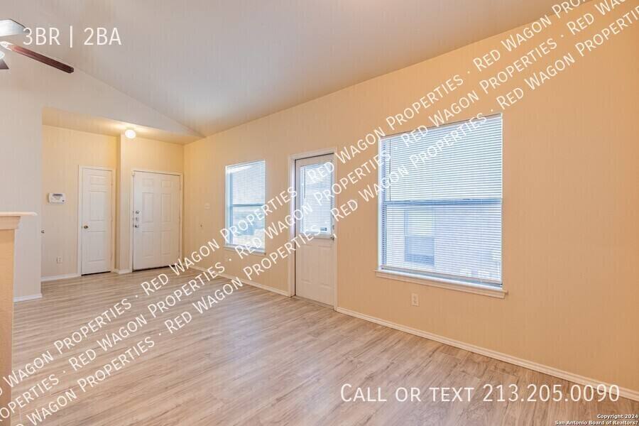 Apartment for rent at 7226 Golf Way #1, San Antonio, TX 78244