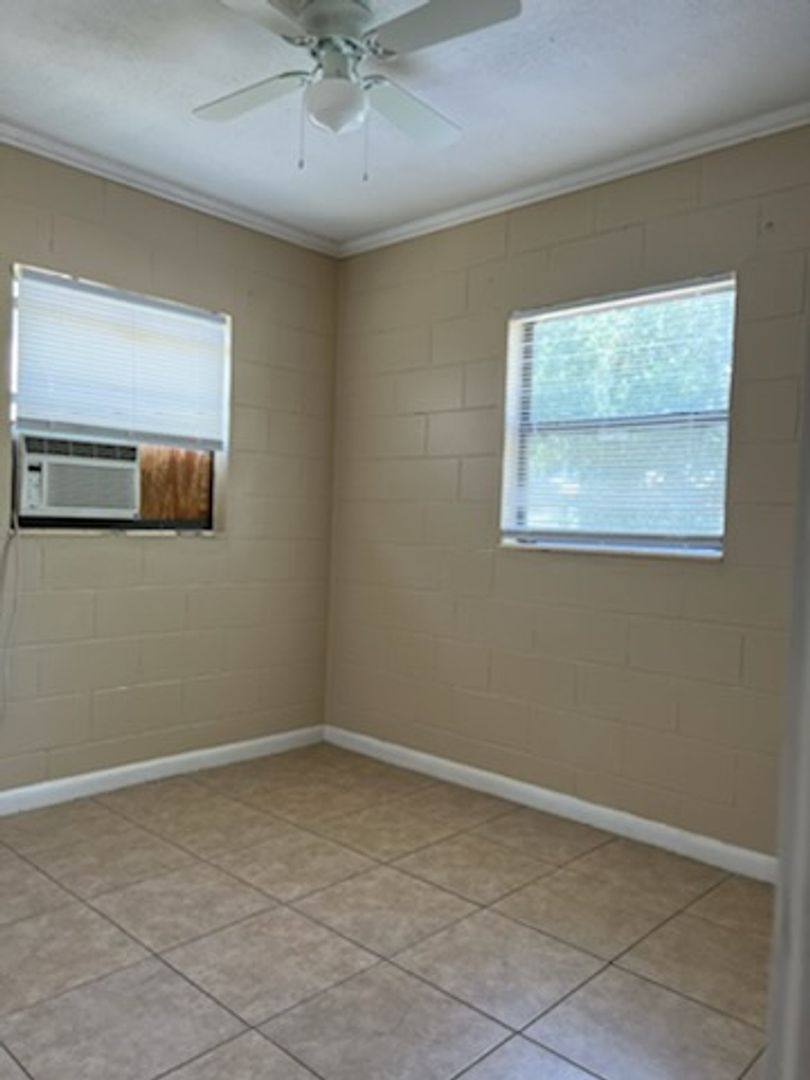 House for rent at 522 Washington Ave #POLK, Lake Wales, FL 33853