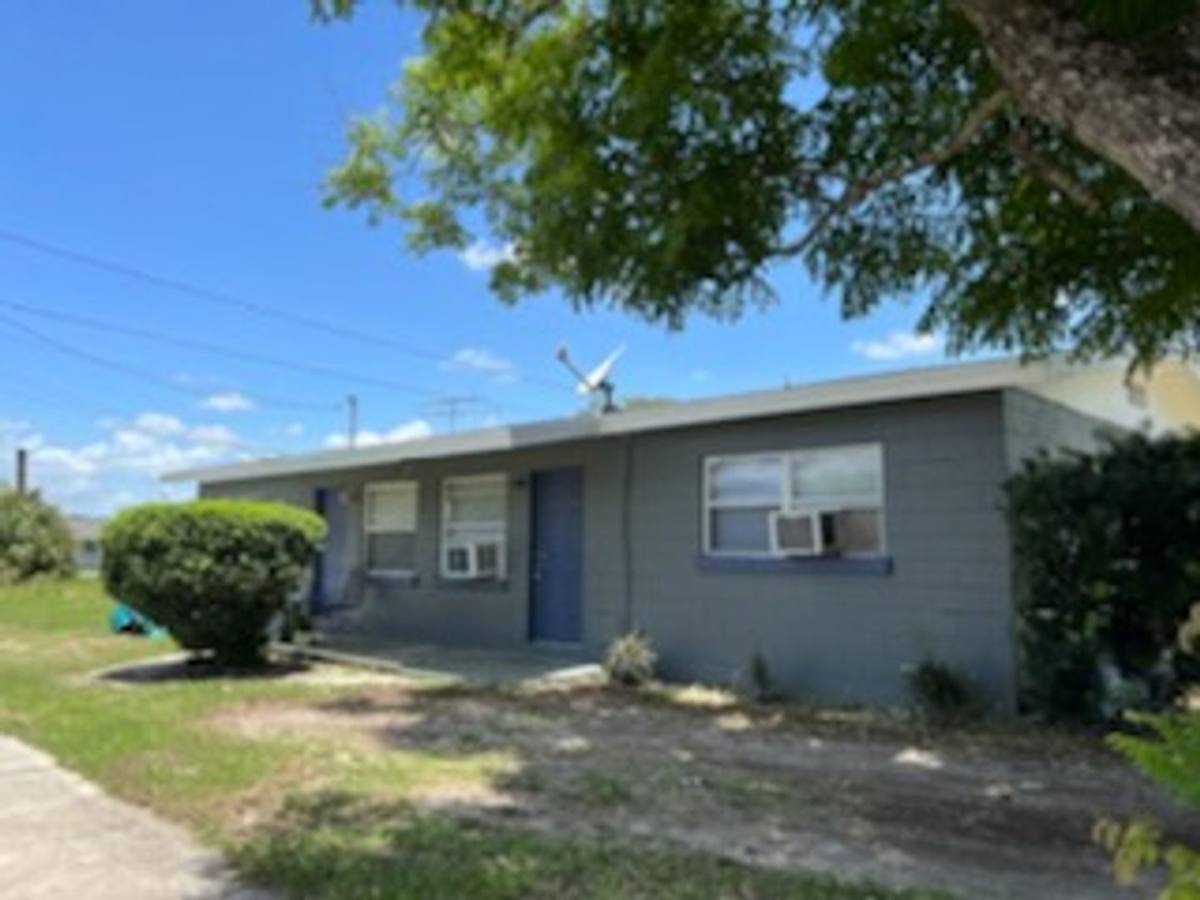 House for rent at 522 Washington Ave #POLK, Lake Wales, FL 33853