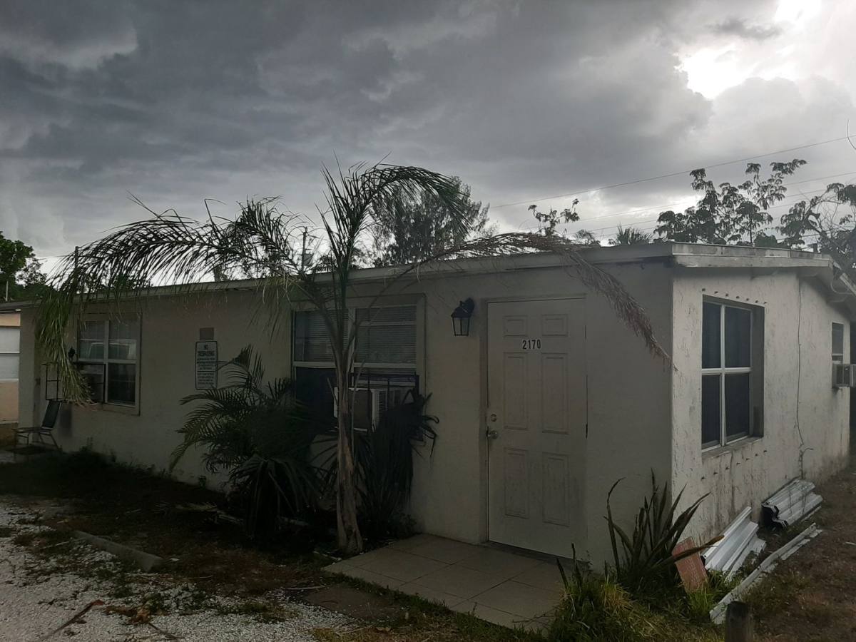 Apartment for rent at 2170-2172 Davis Court, Fort Myers, FL 33916