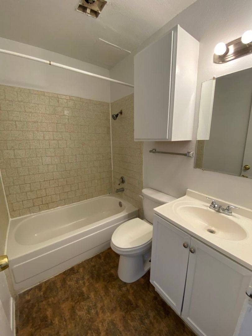 Apartment for rent at 1707-1717 Greenwood St, San Angelo, TX 76901