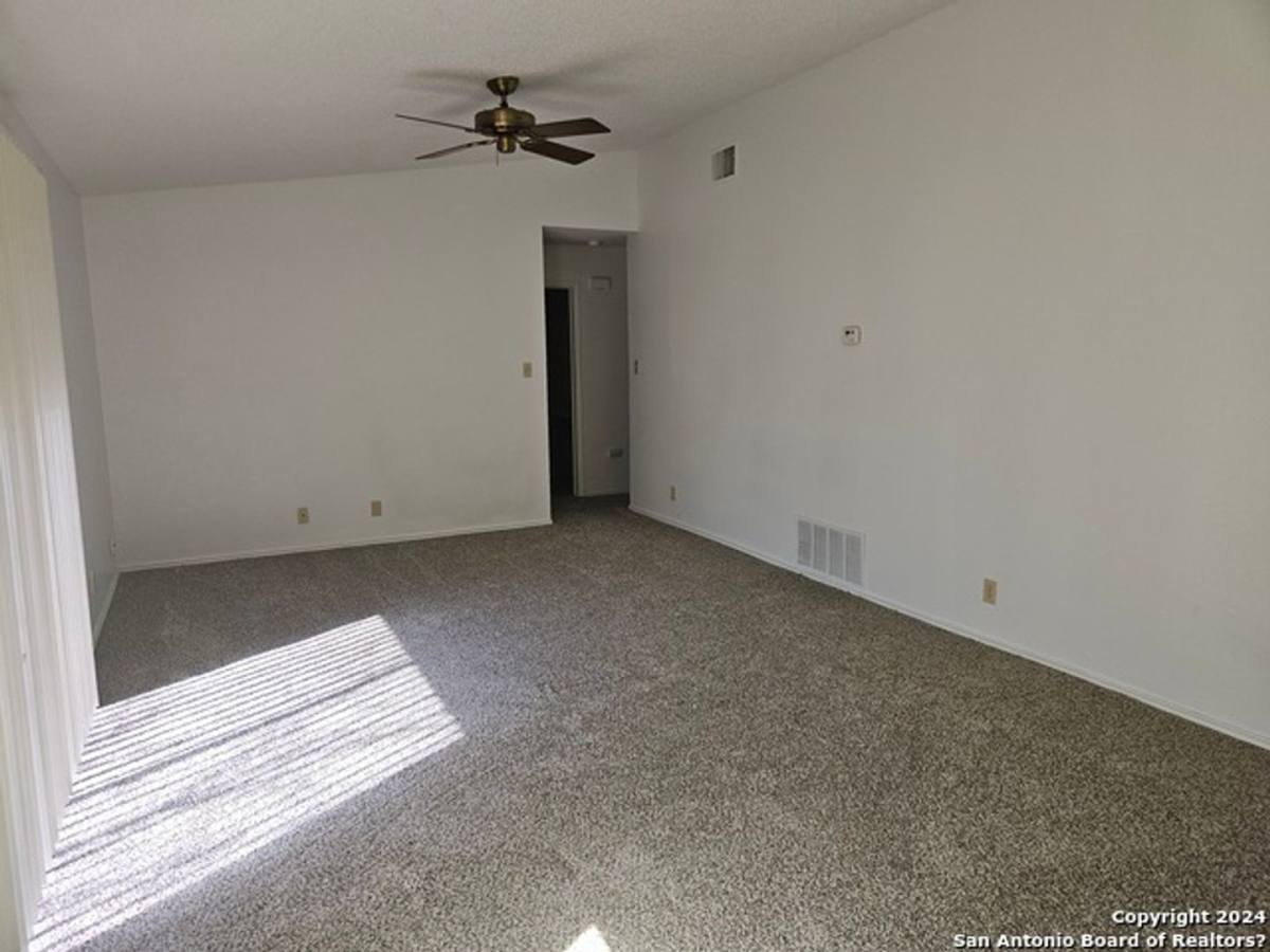 House for rent at 5319 Ashbury Dr, San Antonio, TX 78250