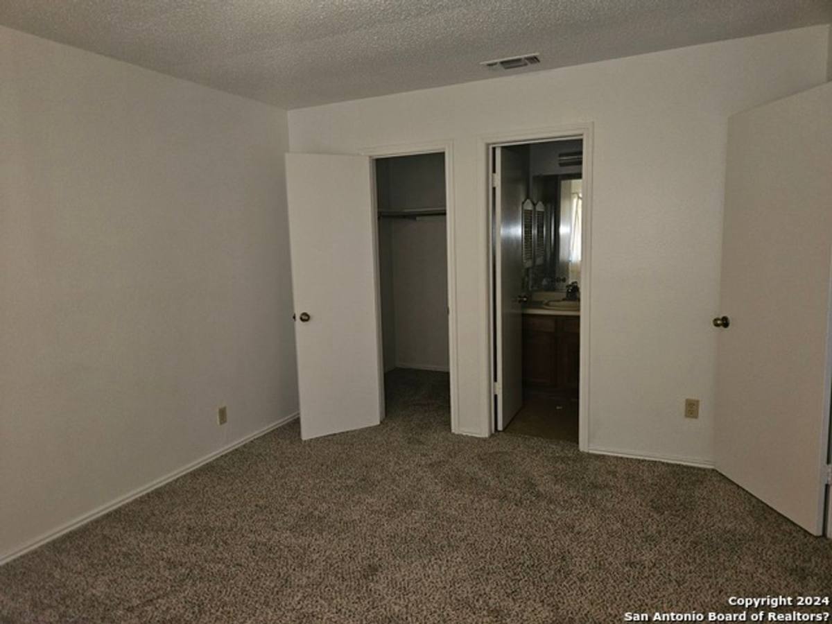 House for rent at 5319 Ashbury Dr, San Antonio, TX 78250
