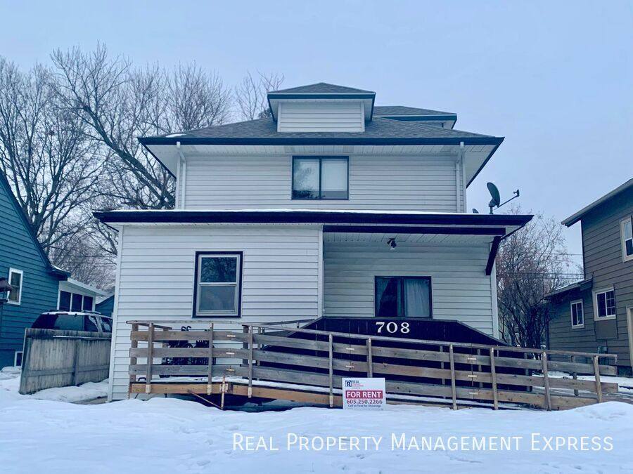 House for rent at 708 S Euclid Ave #2, Sioux Falls, SD 57104