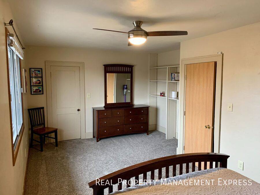 House for rent at 708 S Euclid Ave #2, Sioux Falls, SD 57104