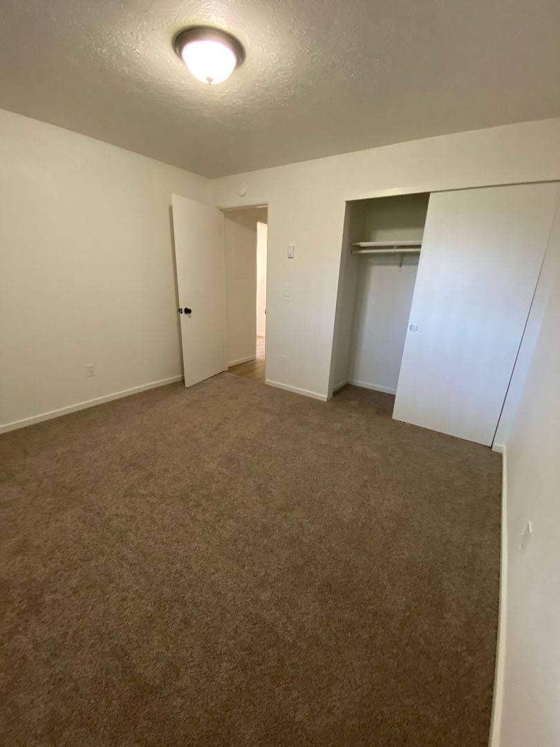 Apartment for rent at 17925 E Burnside St #105, Portland, OR 97233