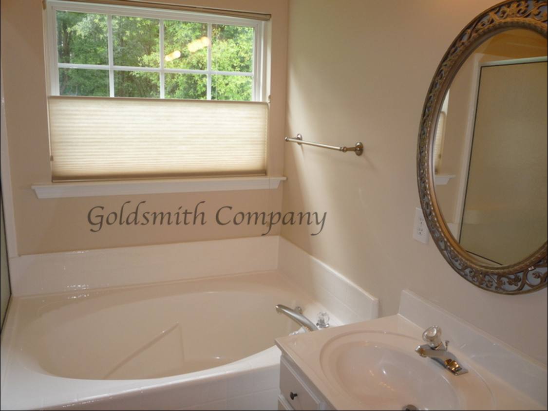 House for rent at 29 N Orchard Farms Ave, Simpsonville, SC 29681