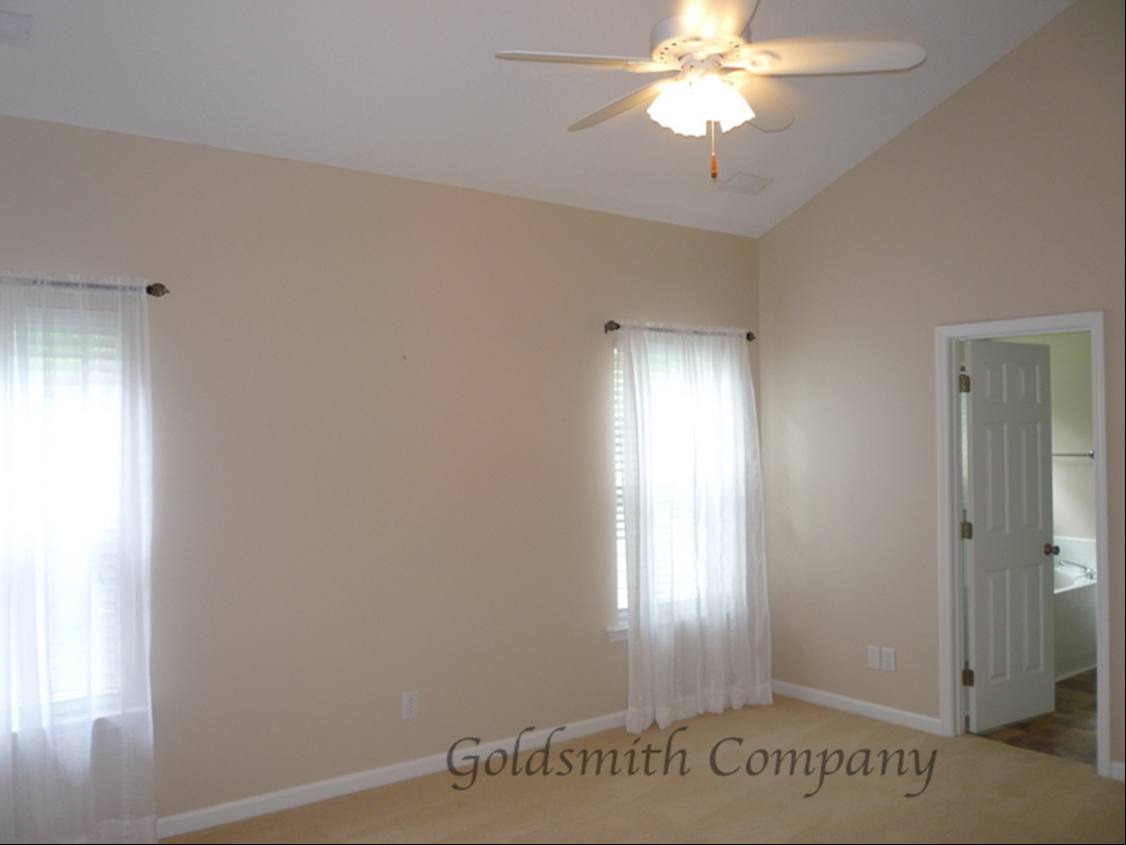 House for rent at 29 N Orchard Farms Ave, Simpsonville, SC 29681