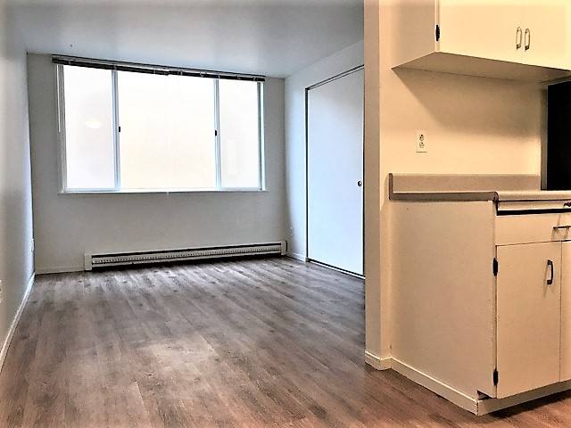 Apartment for rent at 4110 12th Ave NE, Seattle, WA 98105