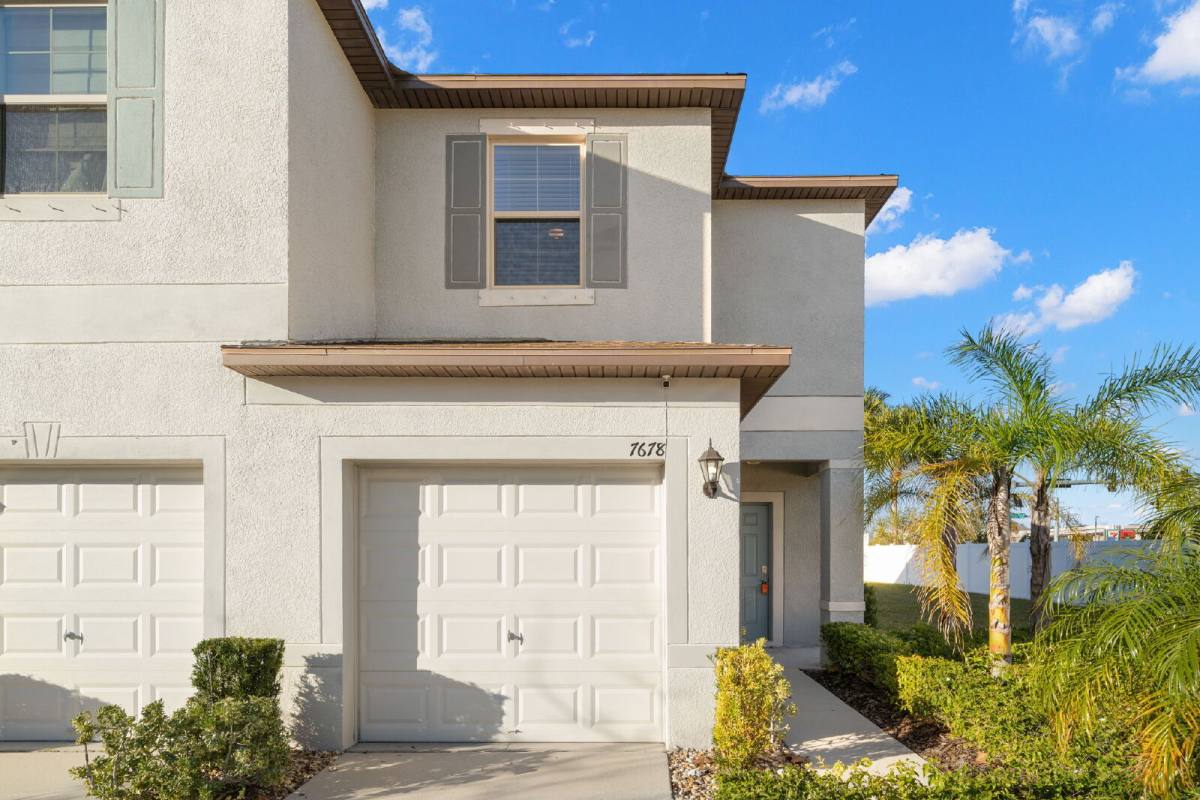 Townhouse for rent at 7678 Ginger Lily Court, Tampa, FL 33619