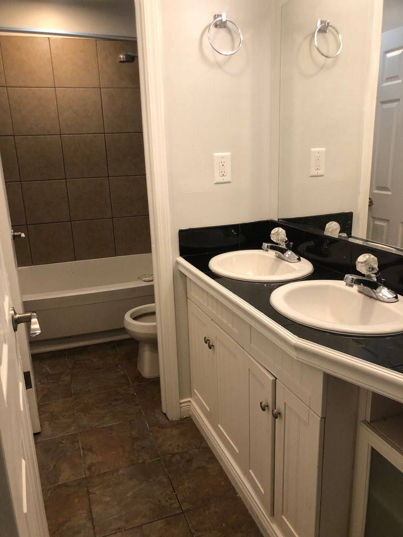 Apartment for rent at 206 N Normal, Ypsilanti, MI 48197