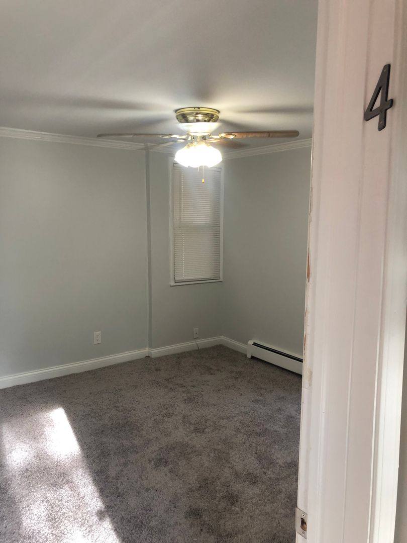 Apartment for rent at 206 N Normal, Ypsilanti, MI 48197