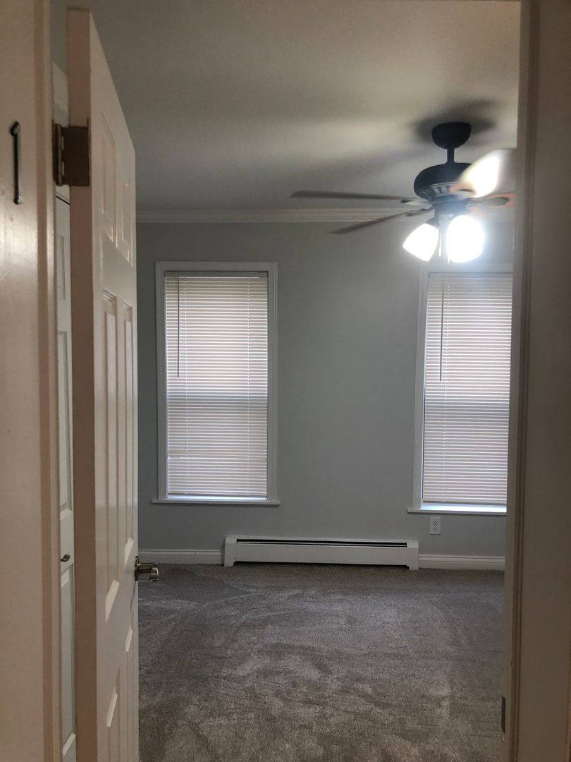 Apartment for rent at 206 N Normal, Ypsilanti, MI 48197