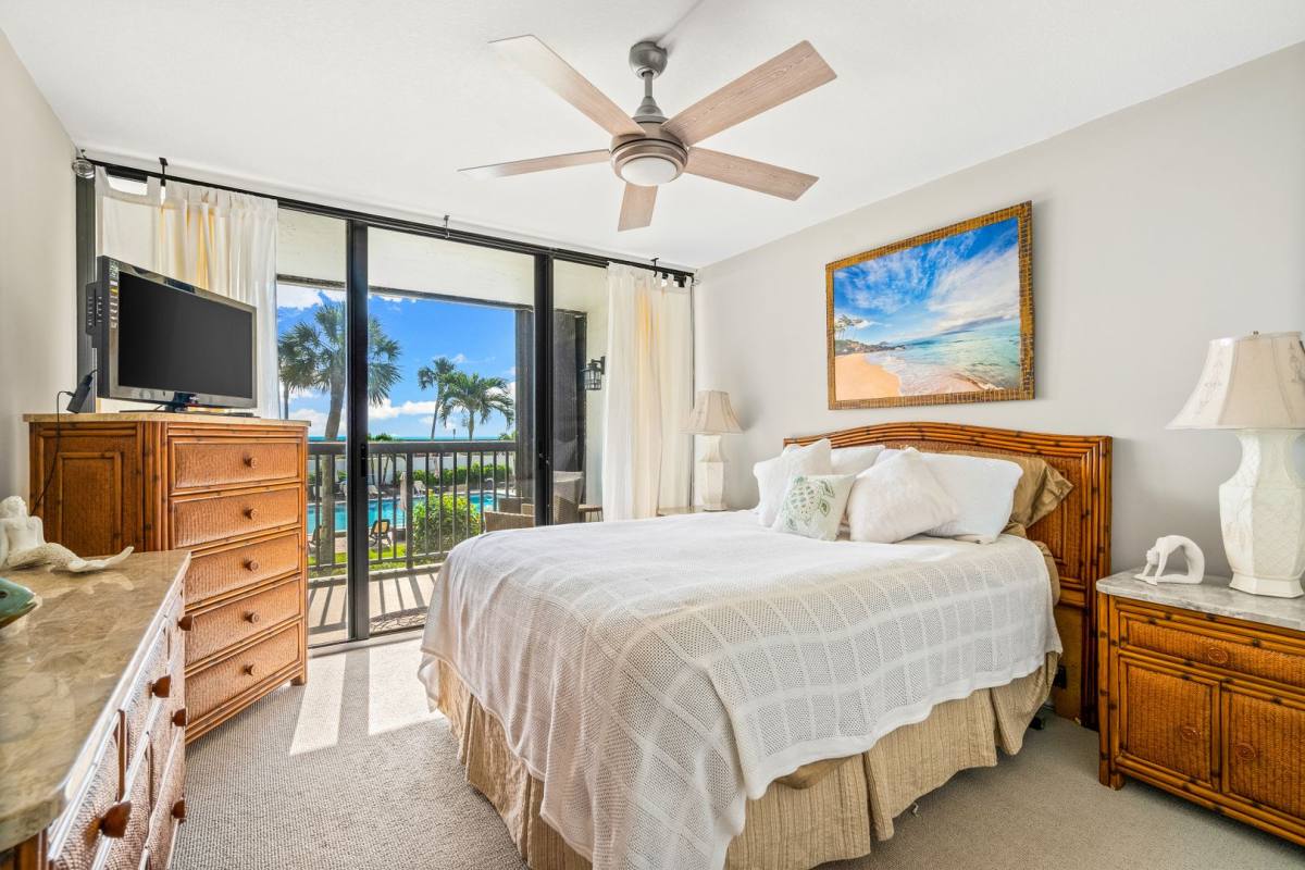 Apartment for rent at 4141 Ocean Dr, Vero Beach, FL 32963
