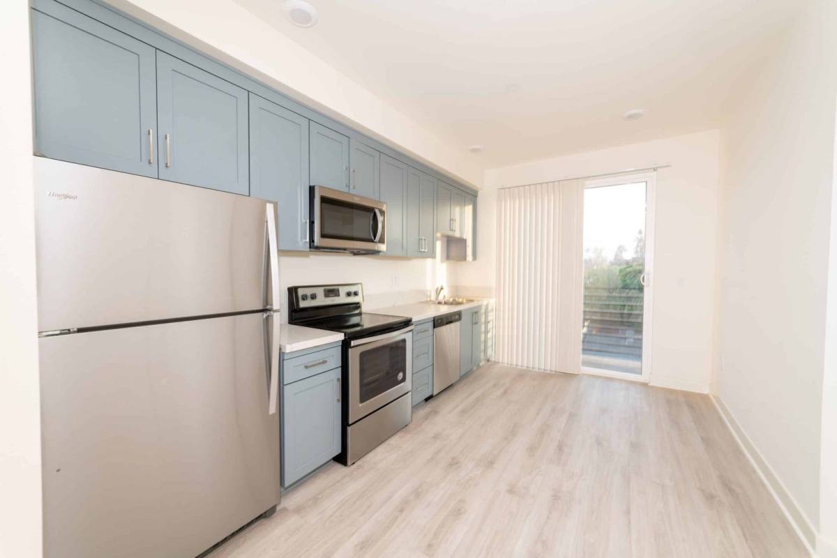 Apartment for rent at 11433 Albers St, North Hollywood, CA 91601