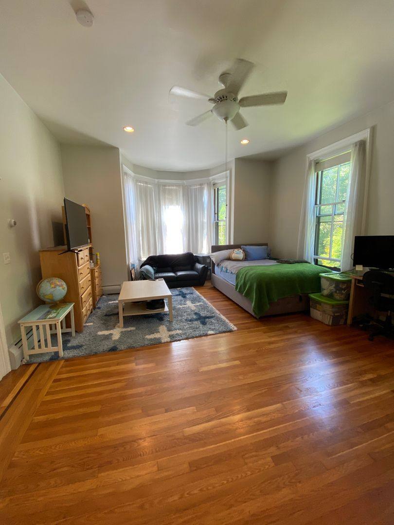 Apartment for rent at 243-245 Broadway, Providence, RI 02903