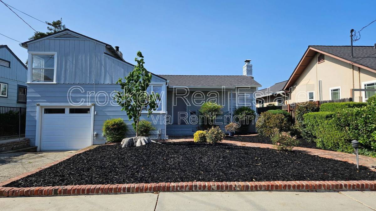 House for rent at 30 W 17th St, Antioch, CA 94509