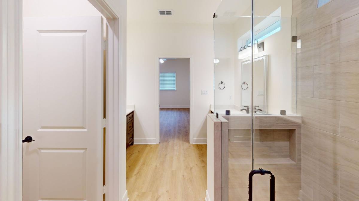 Apartment for rent at 6618 Bendale Dr, Tyler, TX 75703