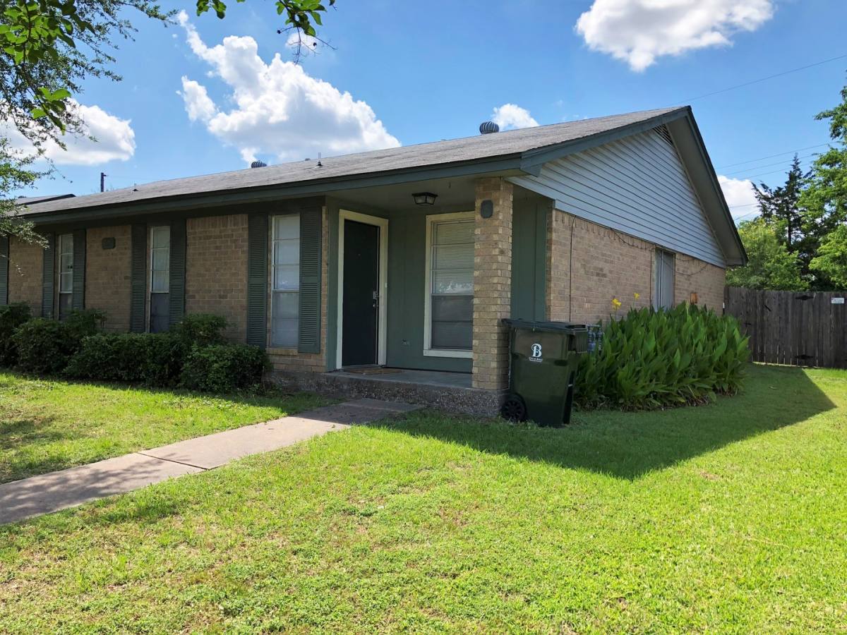 Apartment for rent at 3505 Curtis, Bryan, TX 77802