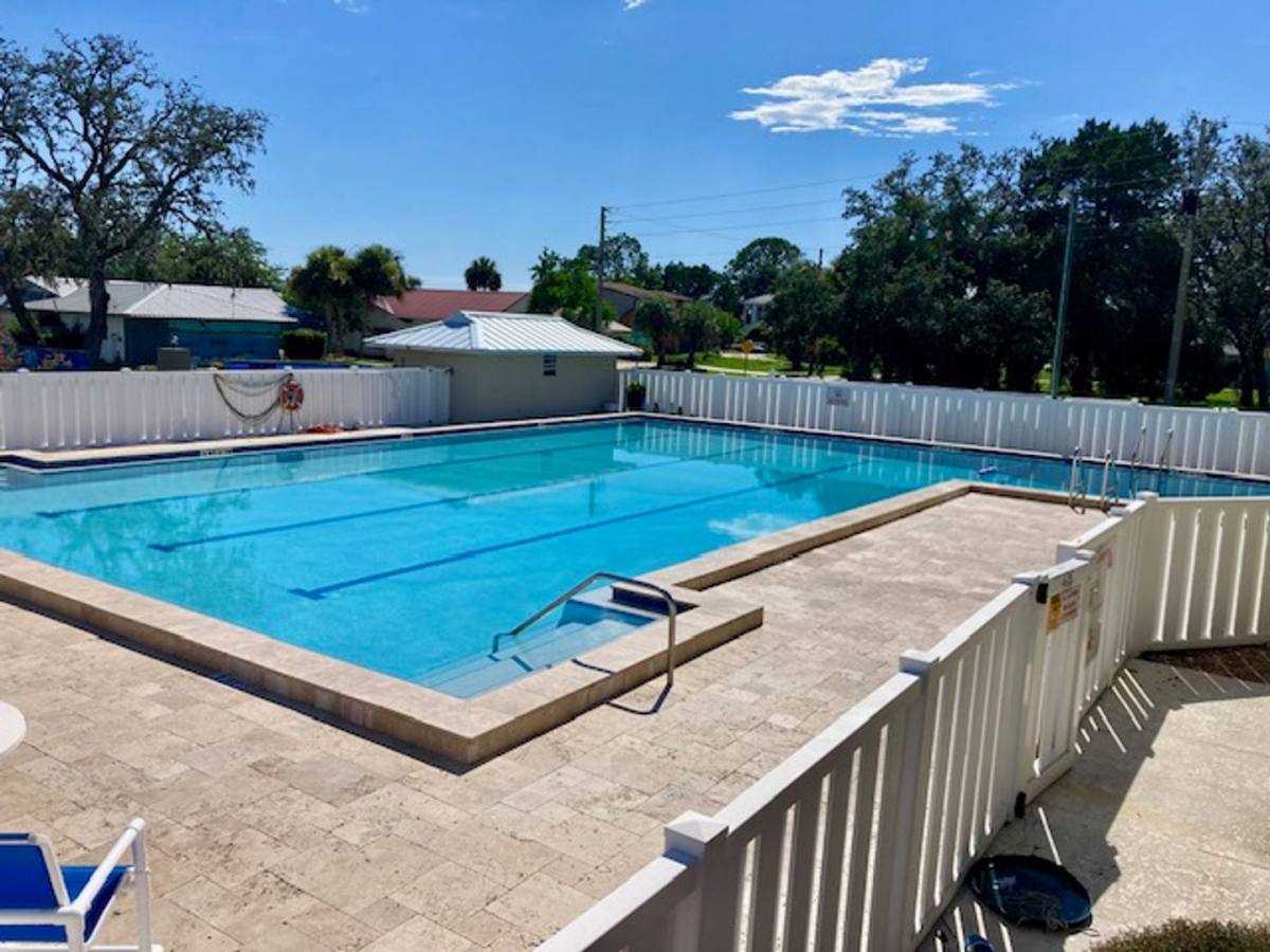 Condo for rent at 1215 N Egret, Crystal River, FL 34429