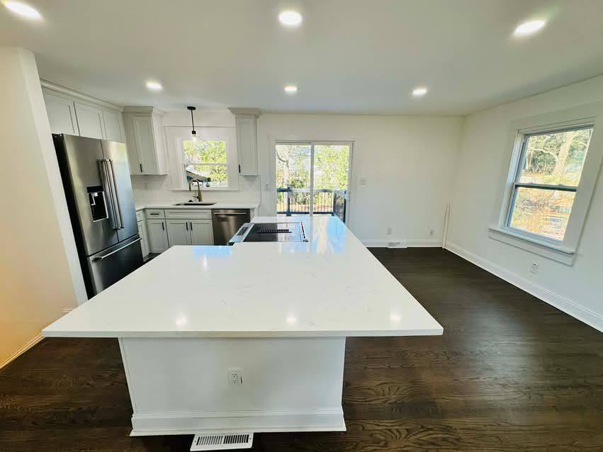 House for rent at 1001 Archdale Dr, Charlotte, NC 28217