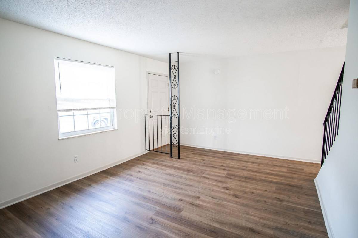 Apartment for rent at 3112 E Governor John Sevier Highway, Knoxville, TN 37914