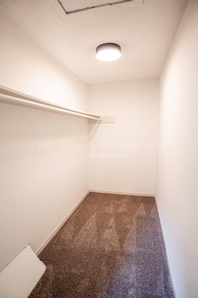 Apartment for rent at 3112 E Governor John Sevier Highway, Knoxville, TN 37914