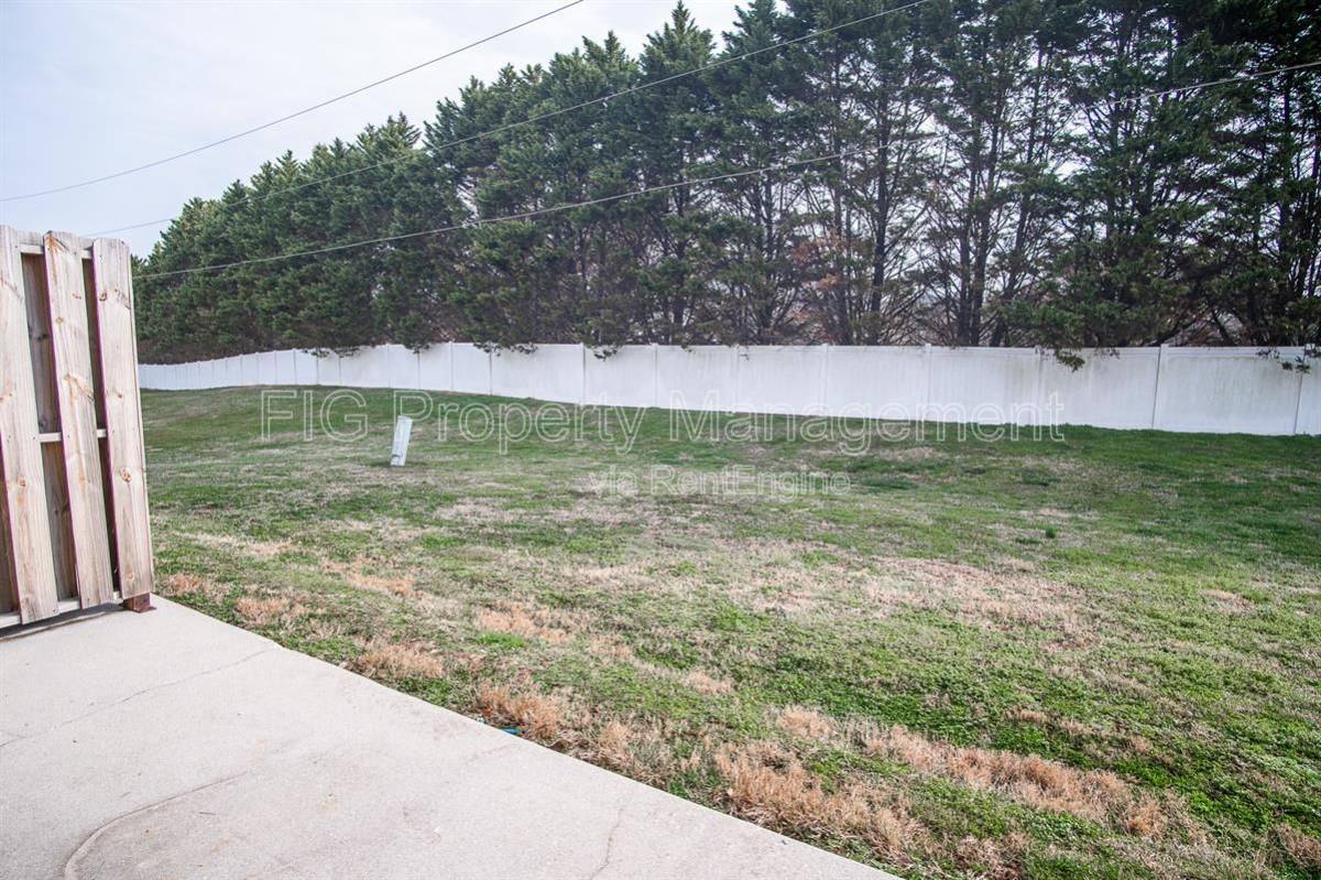 Apartment for rent at 3112 E Governor John Sevier Highway, Knoxville, TN 37914