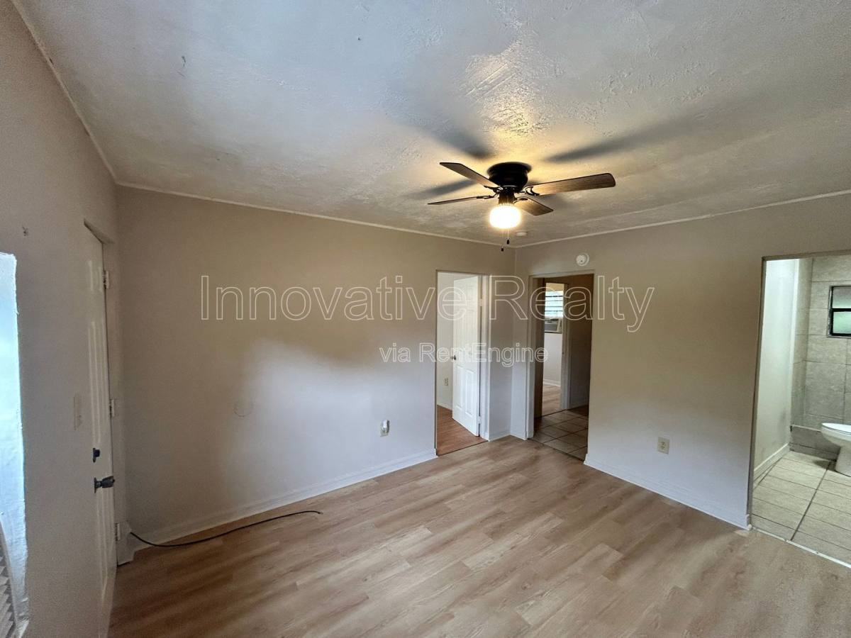 Apartment for rent at 517 E 5th St #B, Sanford, FL 32771