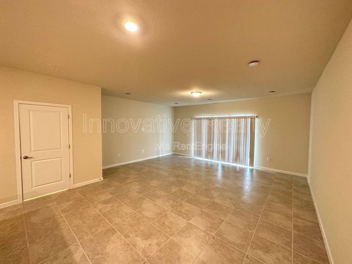 Townhouse for rent at 2887 Clever Lane, Winter Park, FL 32792
