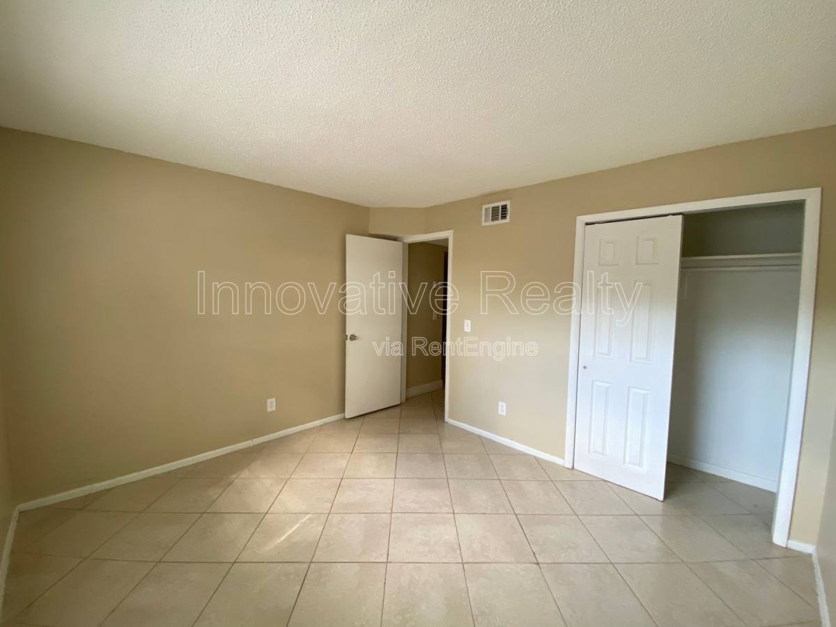 Condo for rent at 623 E San Sebastian Court, Altamonte Springs, FL 32714
