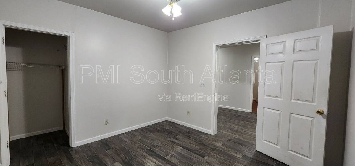 Apartment for rent at 755 Castlebrooke Way SE, Lawrenceville, GA 30045