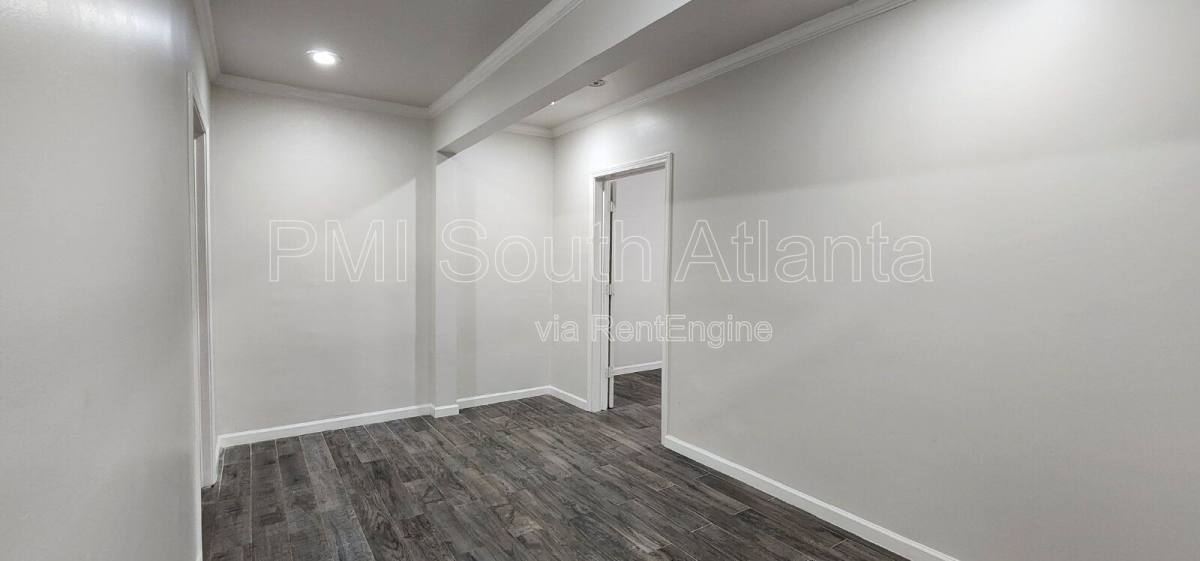 Apartment for rent at 755 Castlebrooke Way SE, Lawrenceville, GA 30045