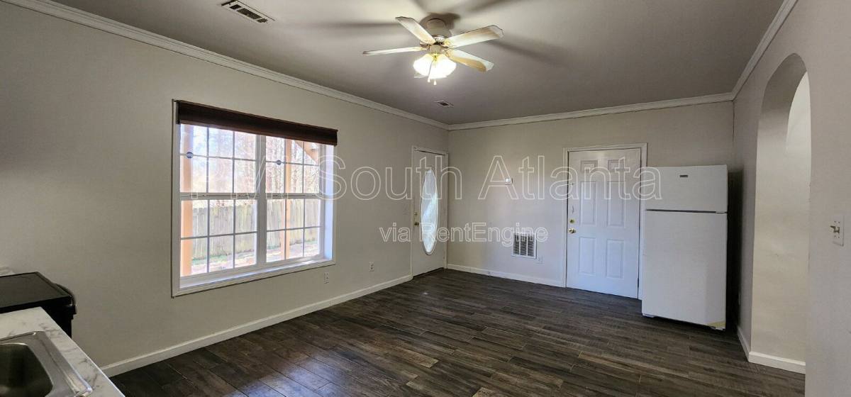 Apartment for rent at 755 Castlebrooke Way SE, Lawrenceville, GA 30045