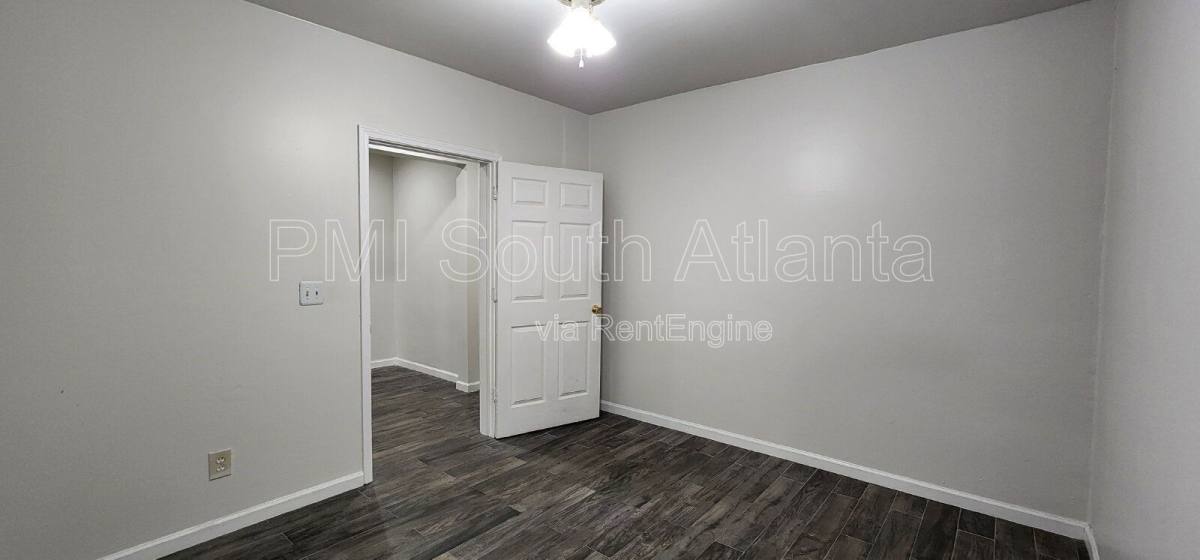 Apartment for rent at 755 Castlebrooke Way SE, Lawrenceville, GA 30045