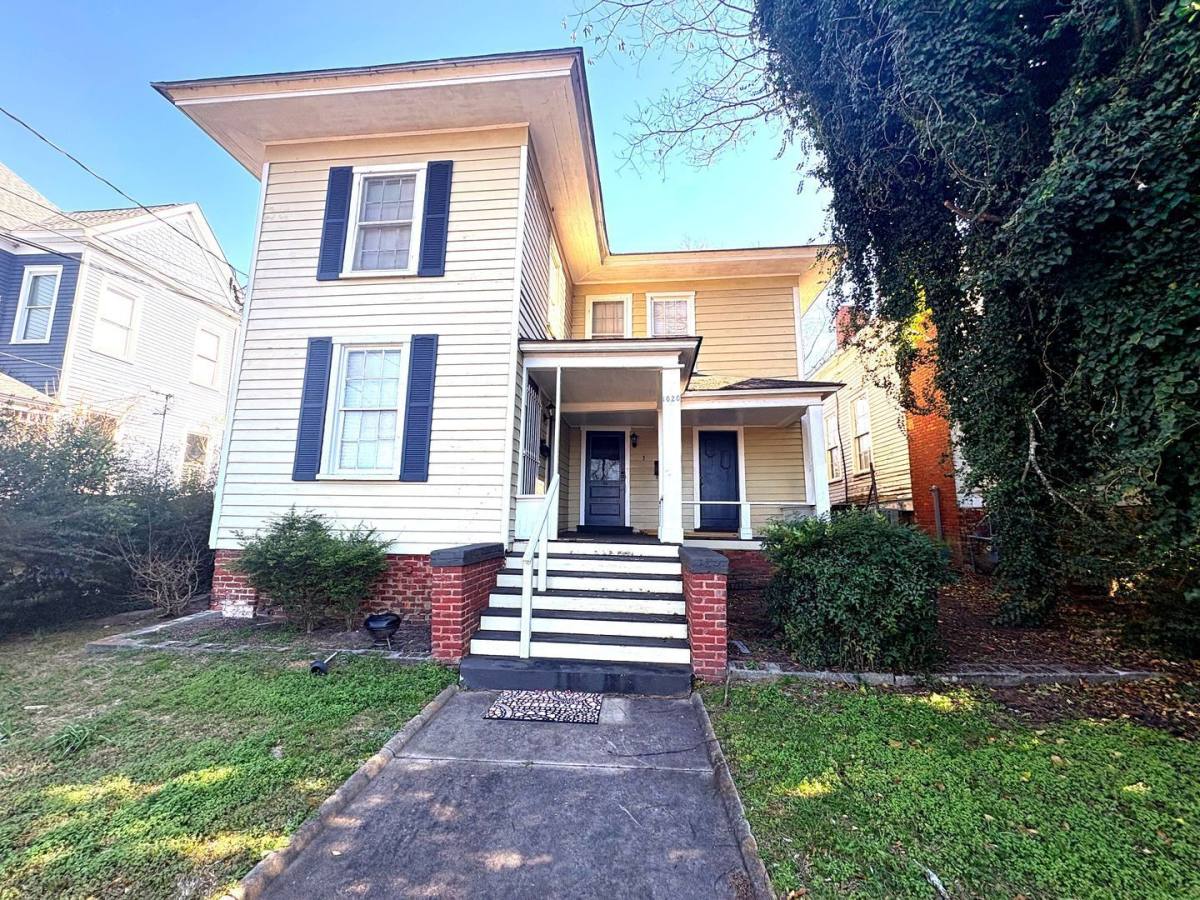 Apartment for rent at 1020 Adams St #3, Macon, GA 31201