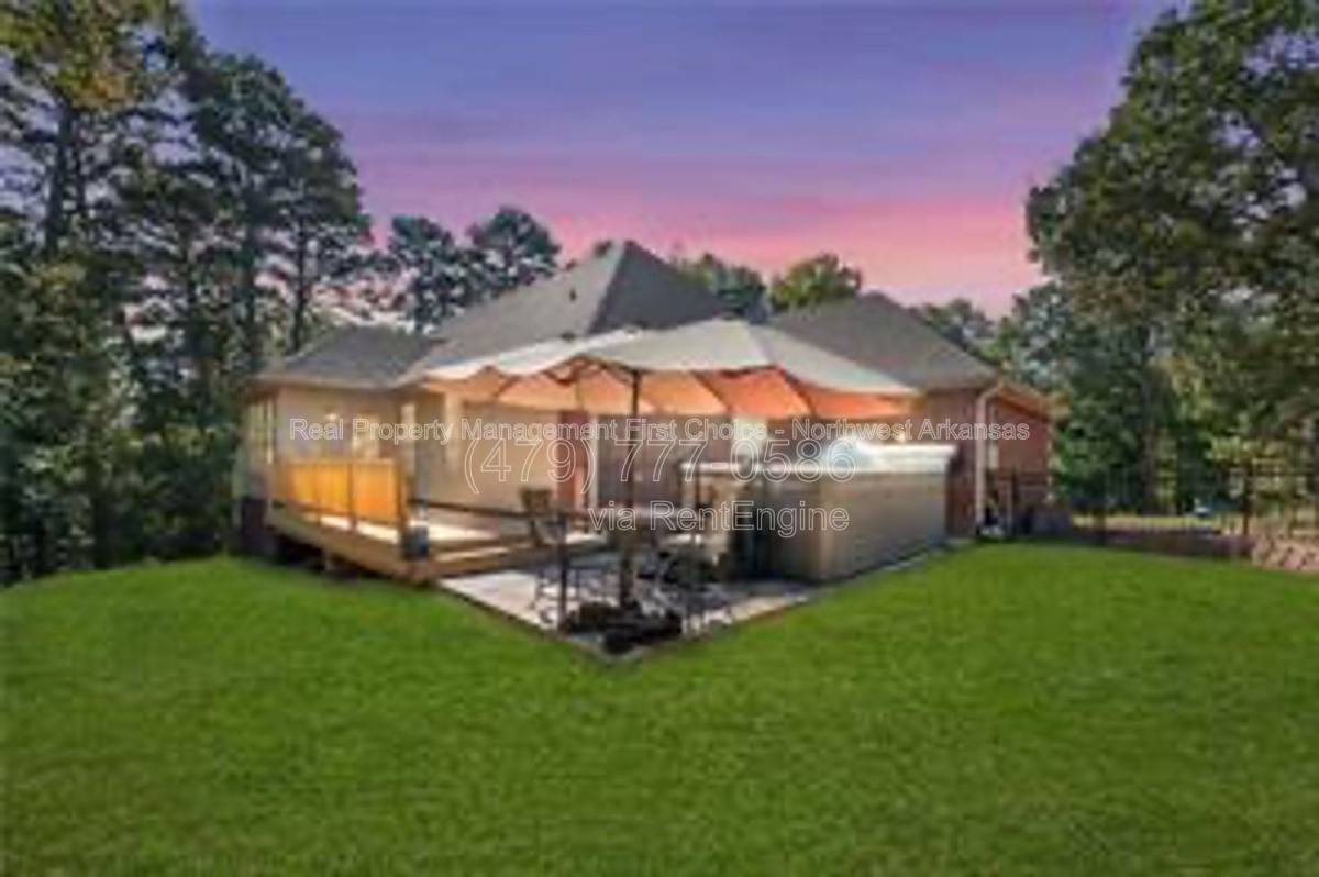 House for rent at 1 Dent Lane, Bella Vista, AR 72714