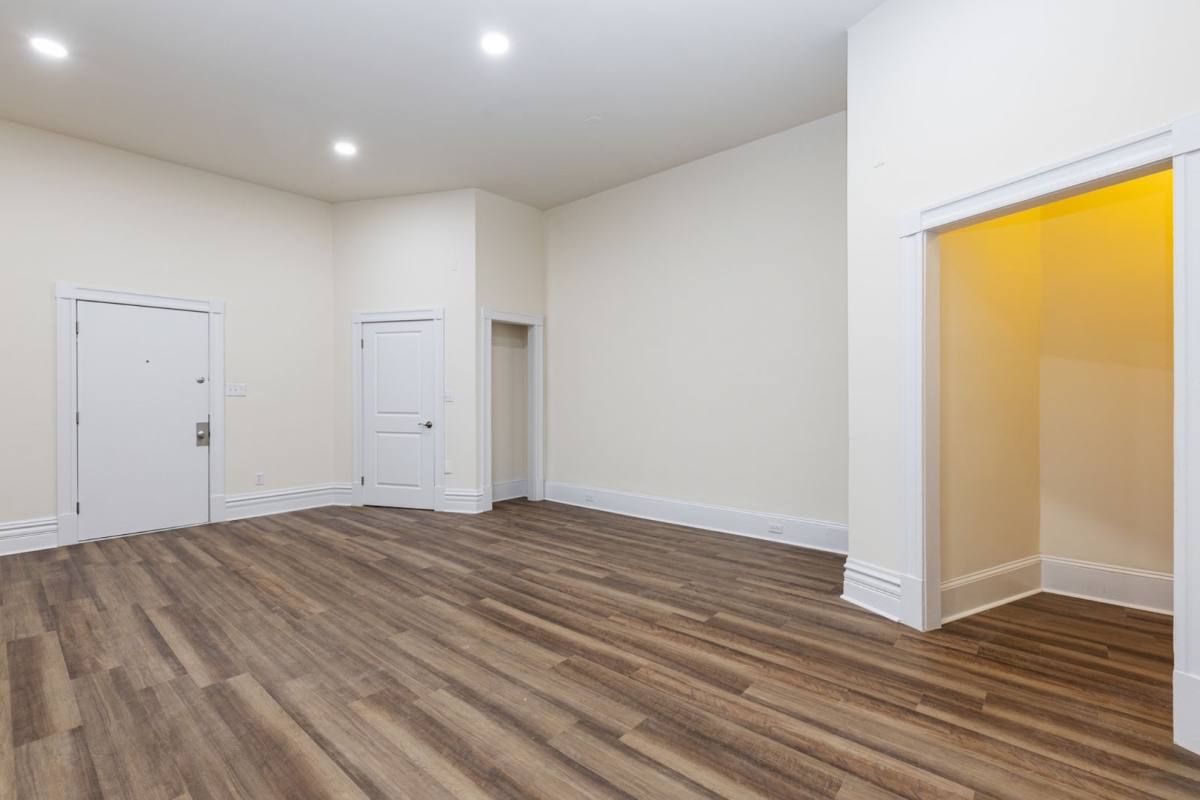 Apartment for rent at 1916 Eutaw Place - 1st #R 1R, Baltimore, MD 21217