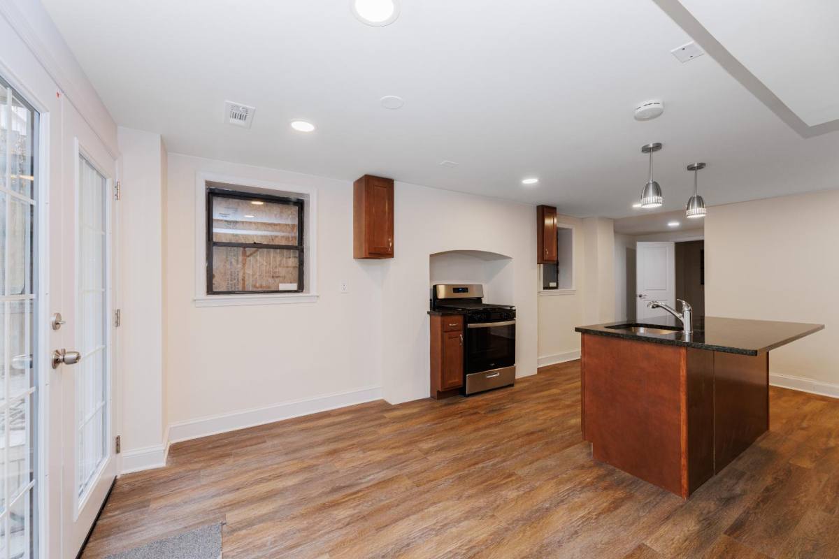 Apartment for rent at 1916 Eutaw Place - 1st #R 1R, Baltimore, MD 21217