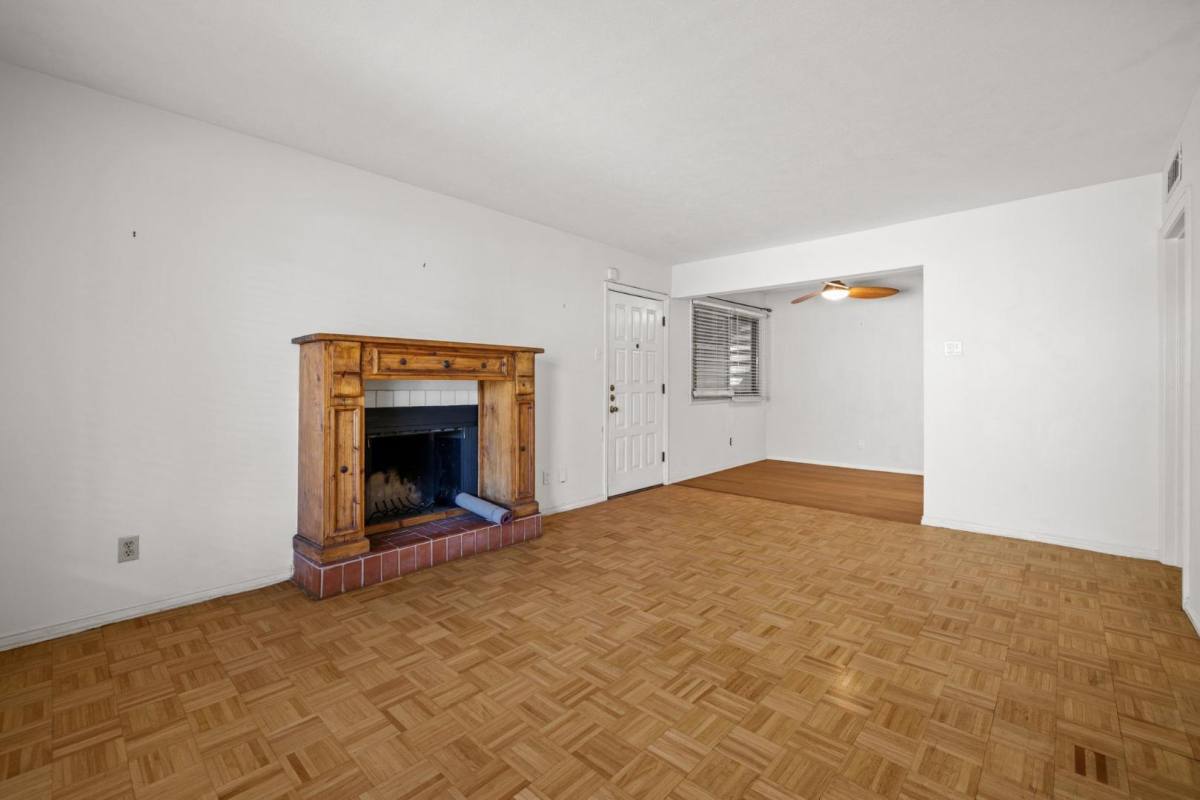 Apartment for rent at 505 W 7th St #217, Austin, TX 78701