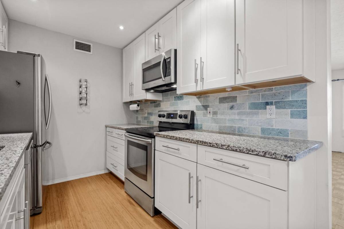 Apartment for rent at 505 W 7th St #217, Austin, TX 78701