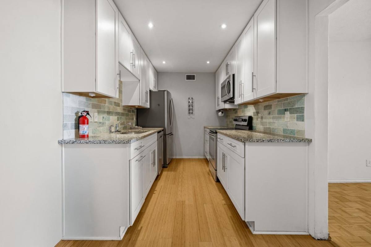 Apartment for rent at 505 W 7th St #217, Austin, TX 78701