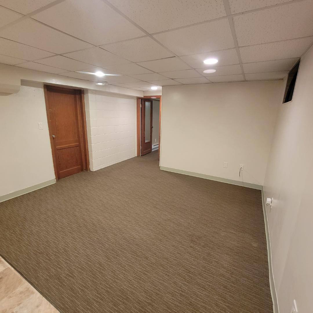 Apartment for rent at 925 Madison St #3, Vermillion, SD 57069