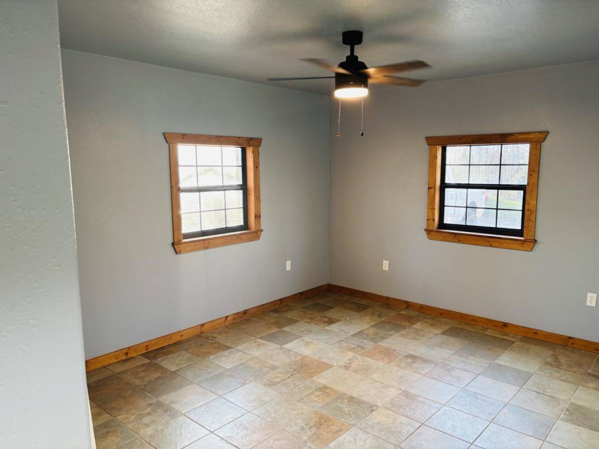 House for rent at 343 Knob Hill Circle 100, Afton, OK 74331