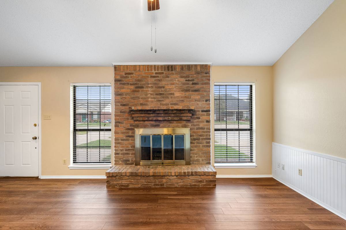 Townhouse for rent at 1876 Woodside Lane, Sulphur Springs, TX 75482