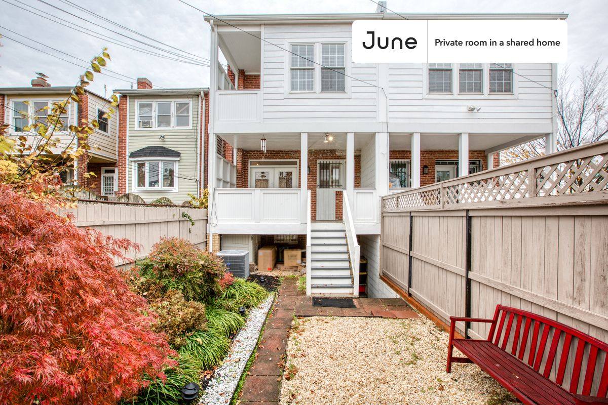 Apartment for rent at 1843 Burke St SE #C, Washington, DC 20003