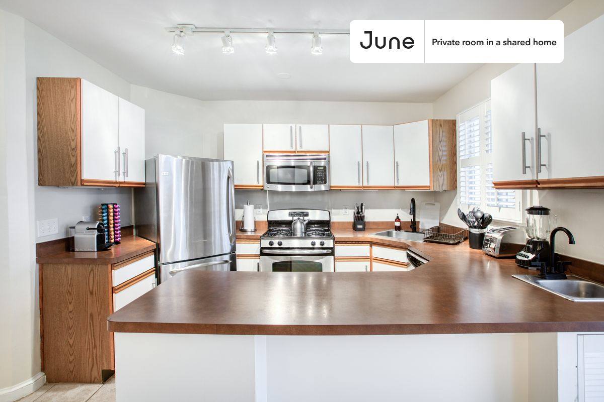 Apartment for rent at 1843 Burke St SE #C, Washington, DC 20003
